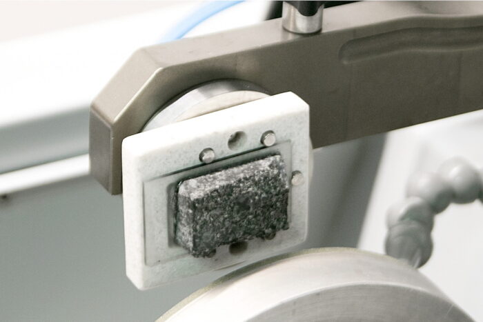 Automatic precision cut-off machine Qcut 150 A