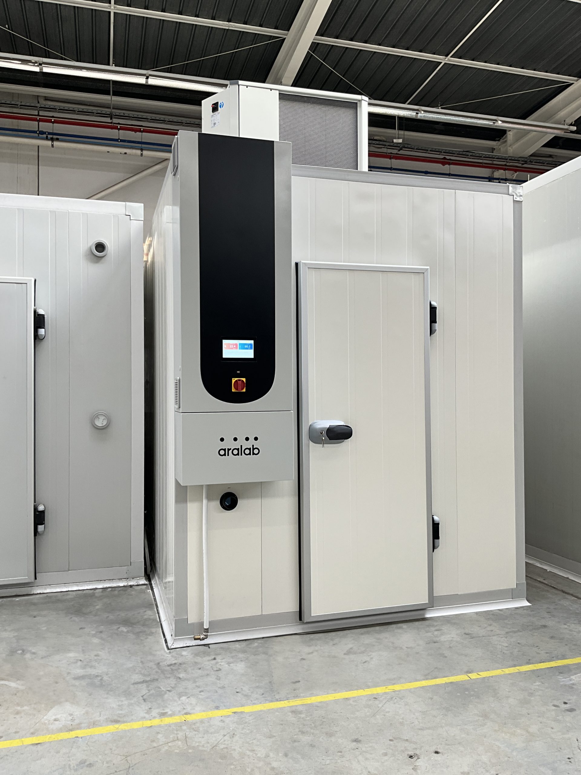 Aralab-STABILITY-SC-walk-in-chambers-IMG_3116-scaled