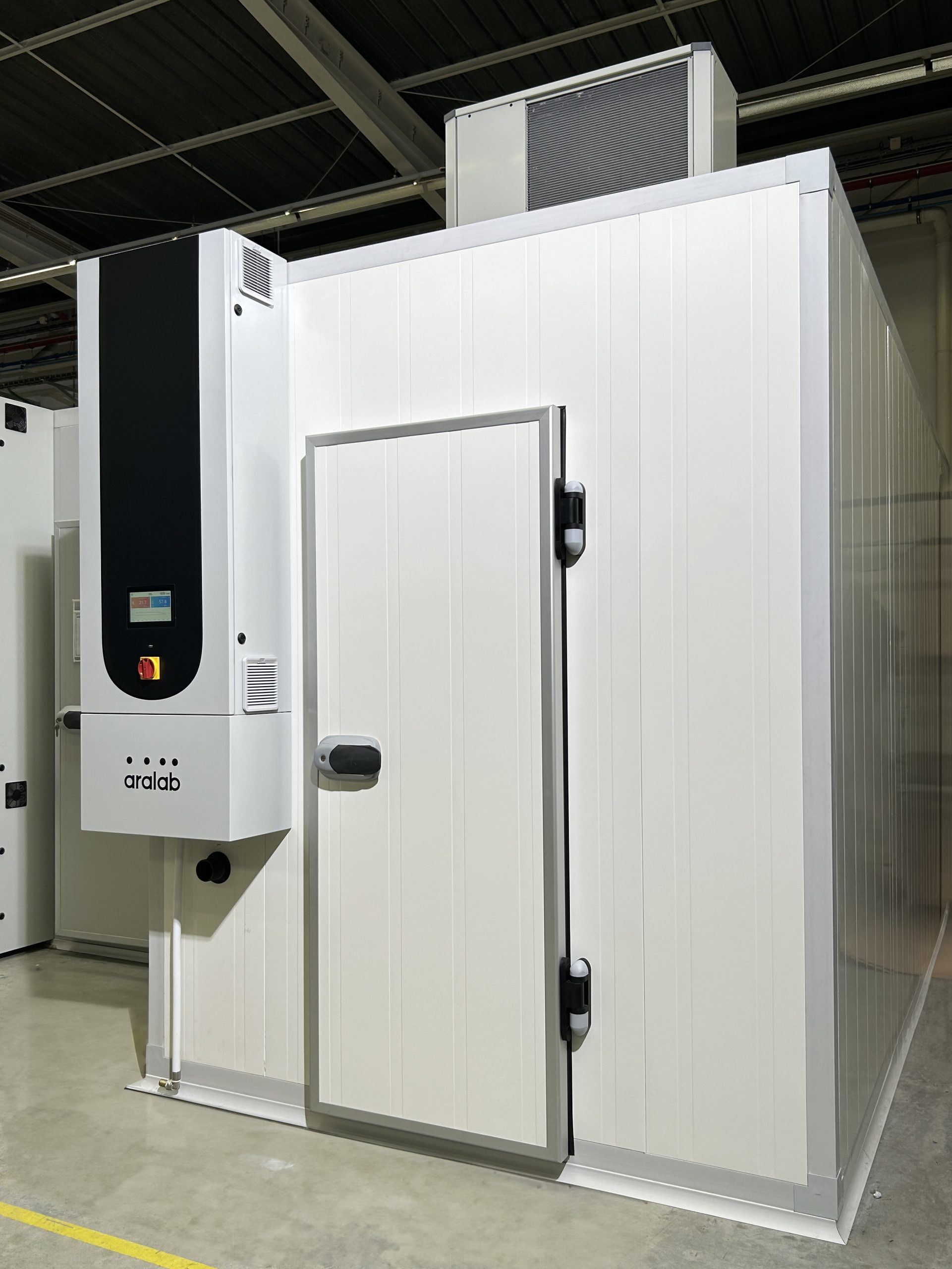 Aralab-STABILITY-SC-walk-in-chambers-IMG_7542-scaled