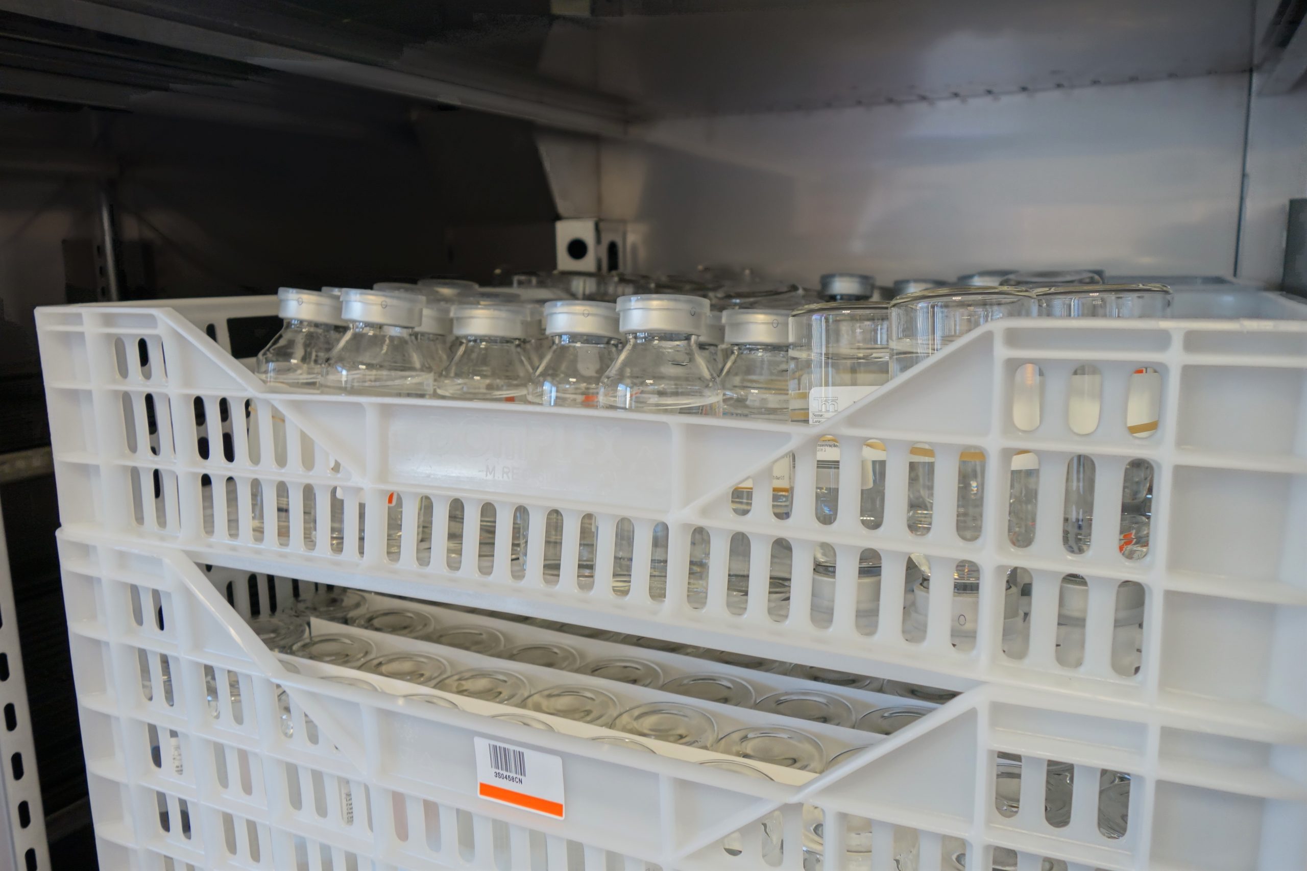 Aralab-Stability-Cabinets-interior-at-3S-Stability-Testing-services-3-scaled