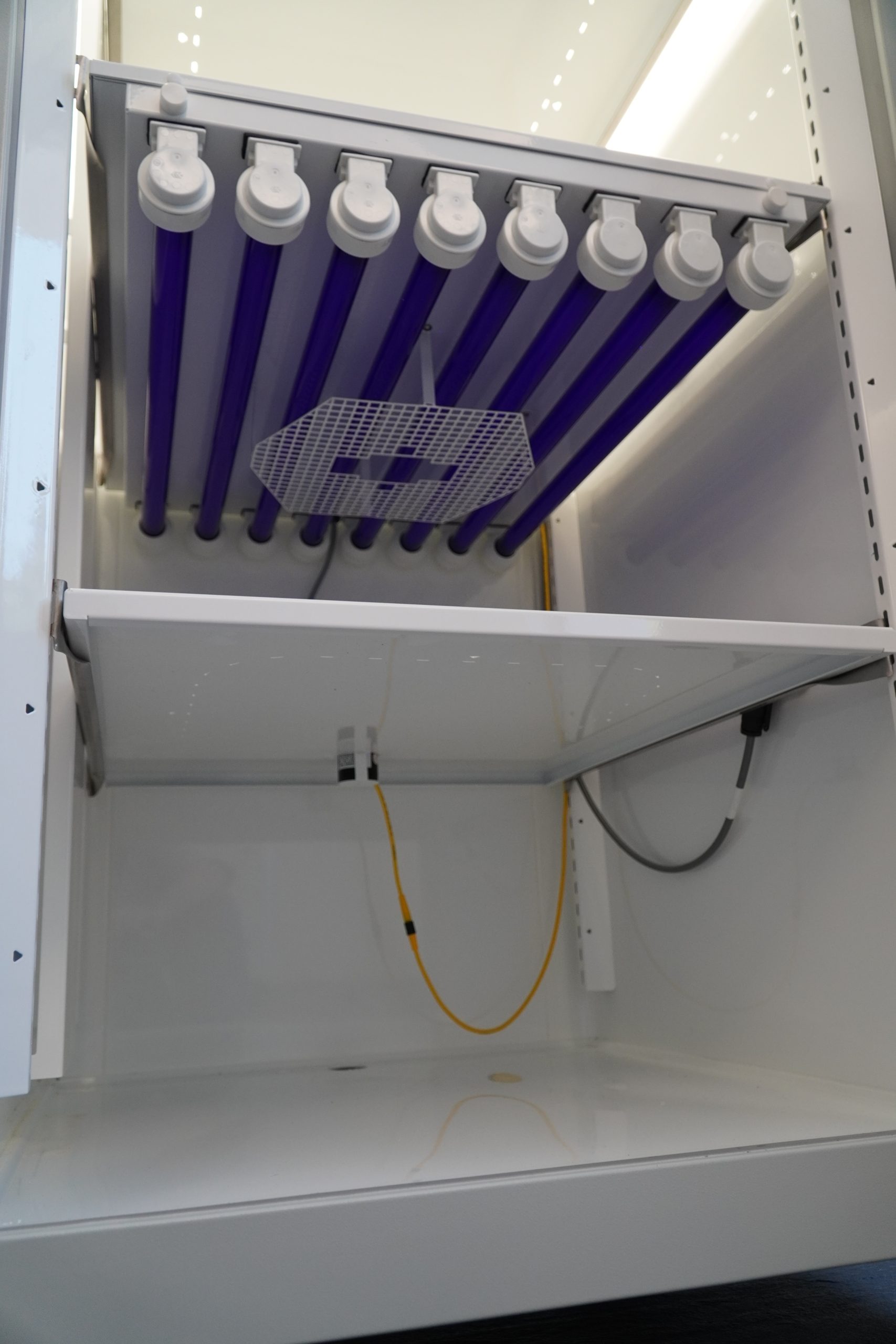 aralab-photostability-testing-chamber-2-scaled