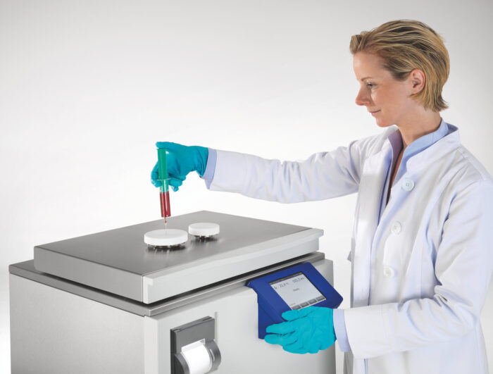 Mediaprep 10 Additivport Spritze_0788_result Systec Mediafill